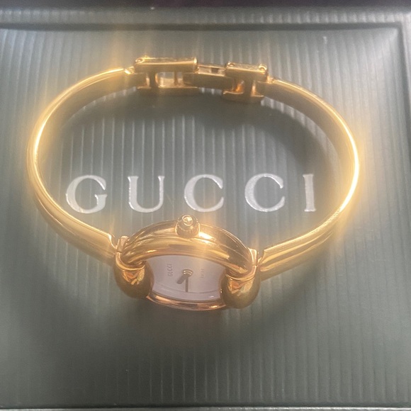 Gucci Gold Tone Ladies Bangle Watch with White Dial - Picture 4 of 6